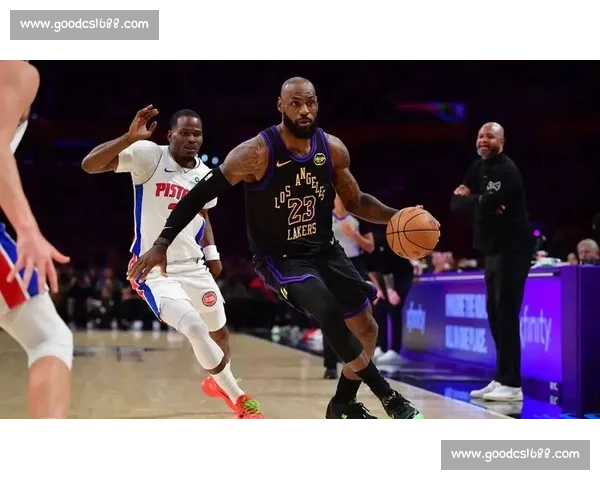 湖人热火总决赛G四战詹眉强势回应巴特勒关键之夜胜负悬念拉满全场